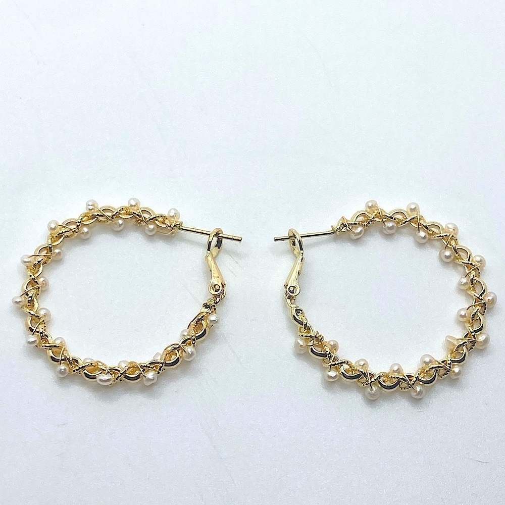 Sterling Yellow Gold Tone Freshwater Pearls Twisted Hoop Earrings / 1.5”